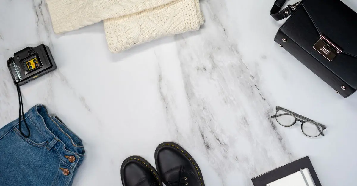 Cómo elegir el atuendo perfecto para viajar con estilo